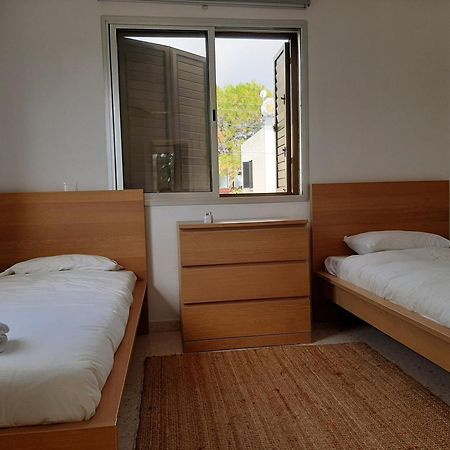 H&O Royal Townhouse In Center Paphos Apartment Bagian luar foto