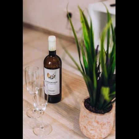 H&O Royal Townhouse In Center Paphos Apartment Bagian luar foto